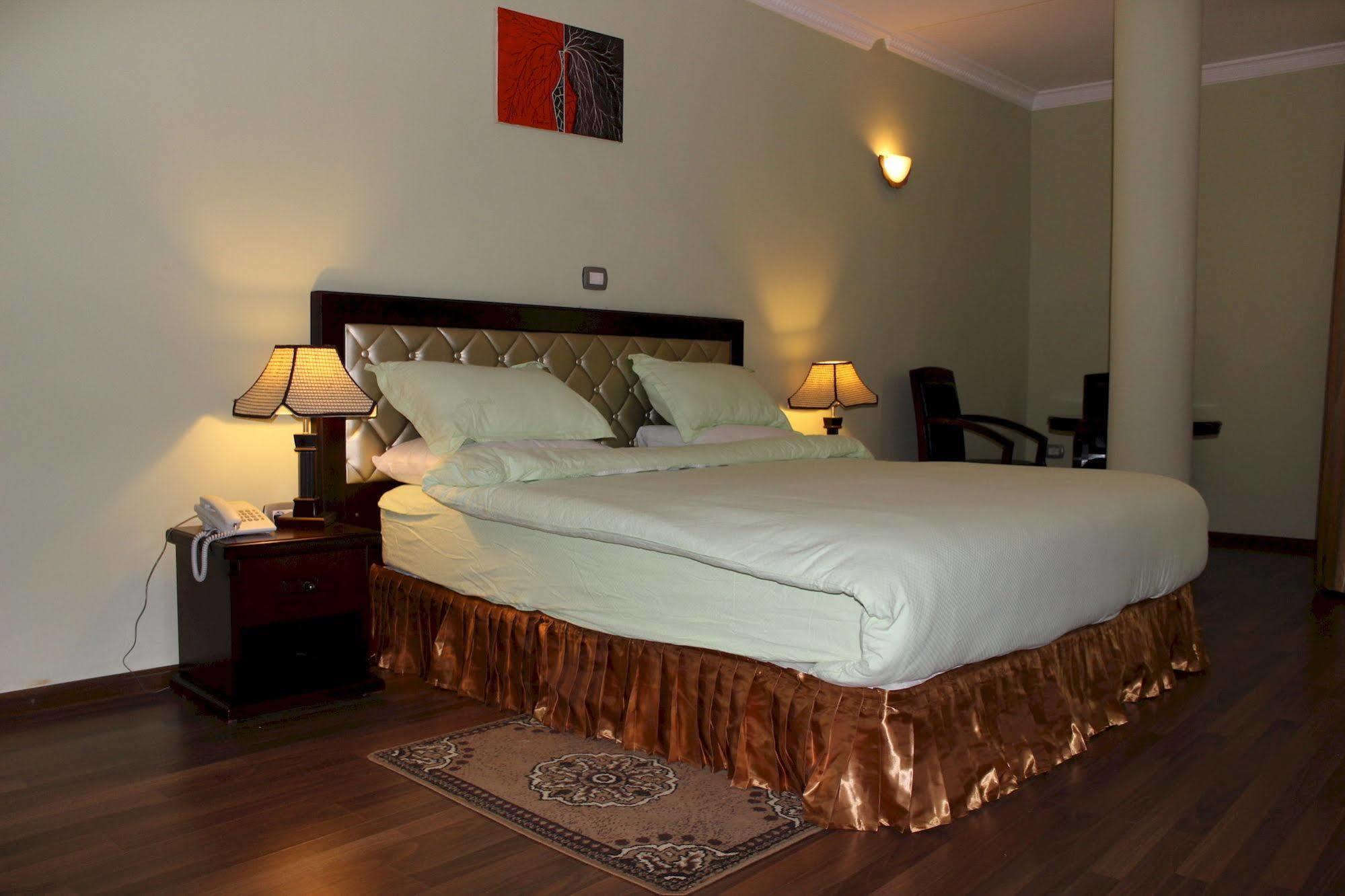 Oasis Hotel Apartment Addis-Abeba Extérieur photo